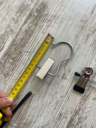 3 Perchas para pañuelos o corbatas