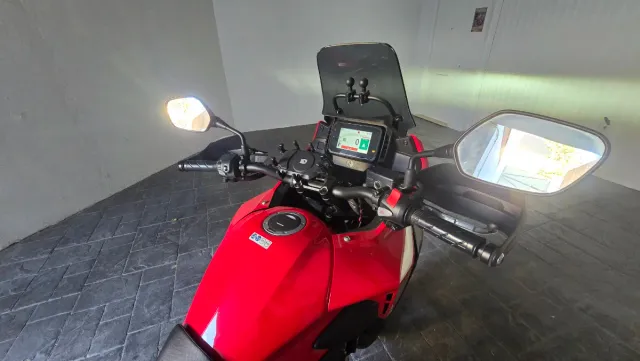 Honda NX500 Garantia 2029-Mant 2027. Extras.Mapit