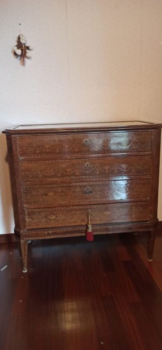 Cassettone Maggiolino inizi 1800