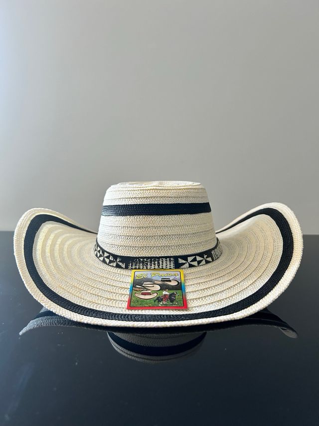 Sombrero colombiano vallenato paisa