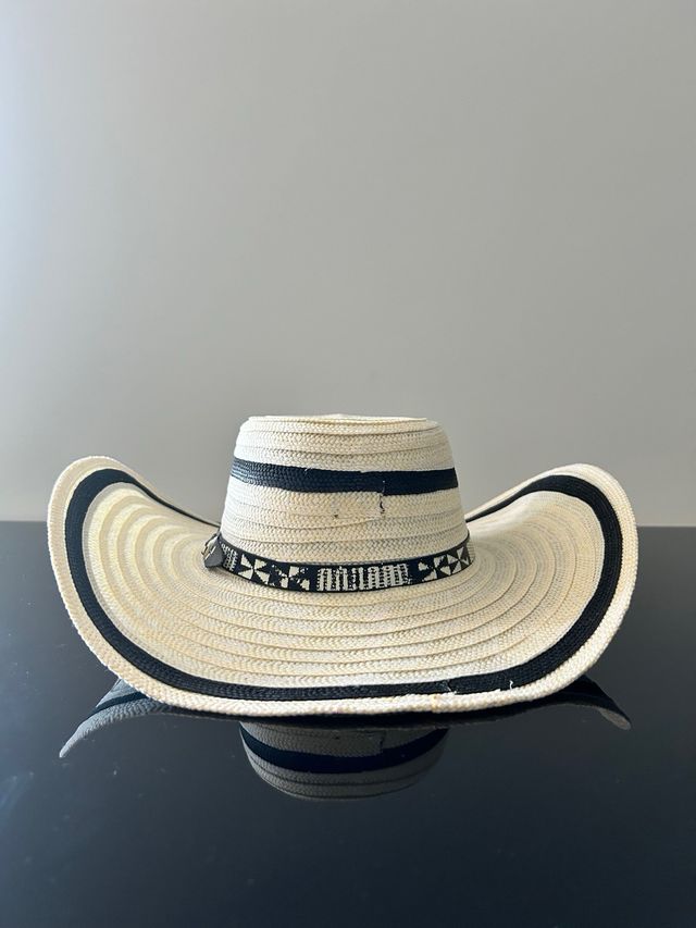 Sombrero colombiano vallenato paisa