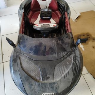 Auto elettrica ragazzi