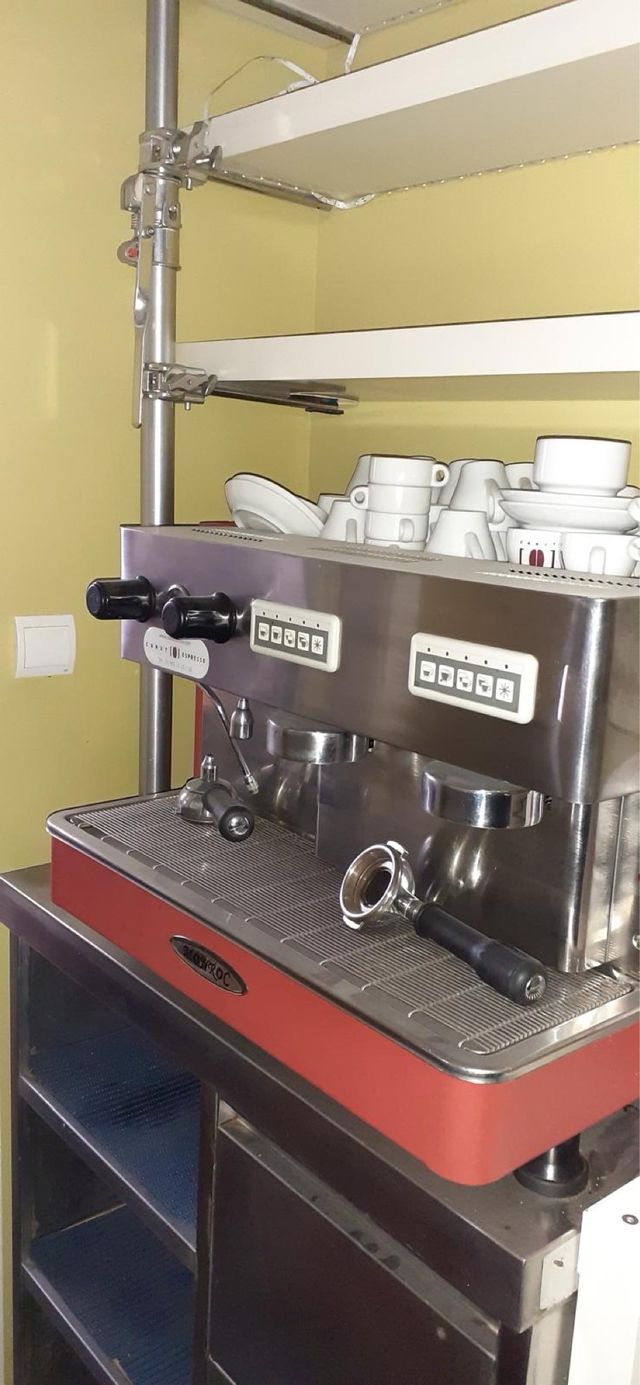 MAQUINA DE CAFE MONROC. ESTÁ EN MADRID!!!!!