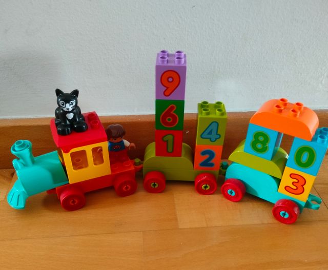 Lego Duplo trenecito
