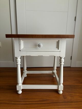 Mesa auxiliar