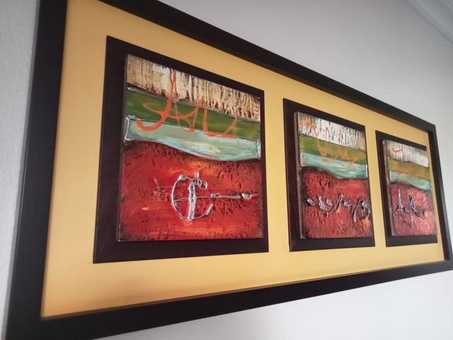 Colorido Cuadro en Relieve Enmarcado 