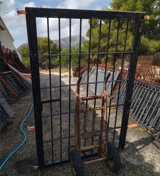 Puerta hierro 
