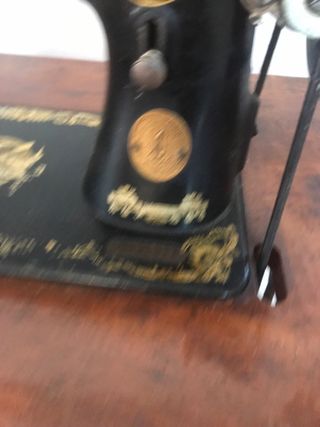 Maquina de coser s singer