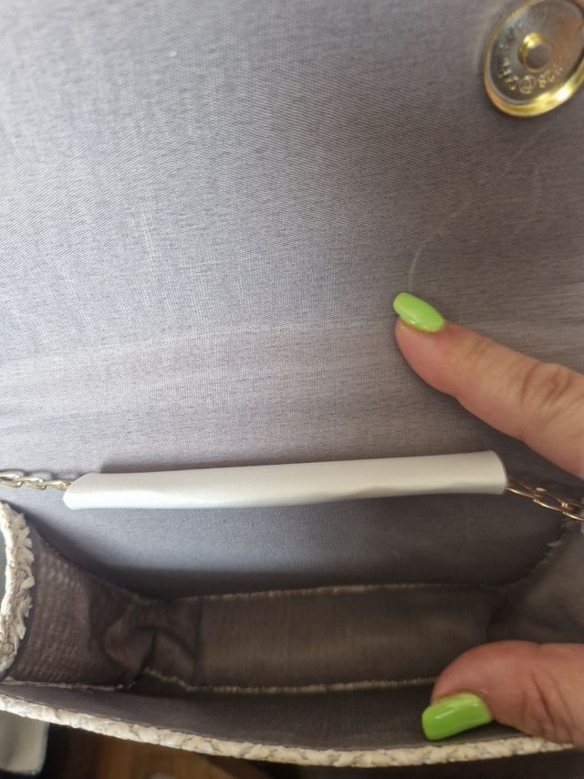 Lote de bolsos sin usar