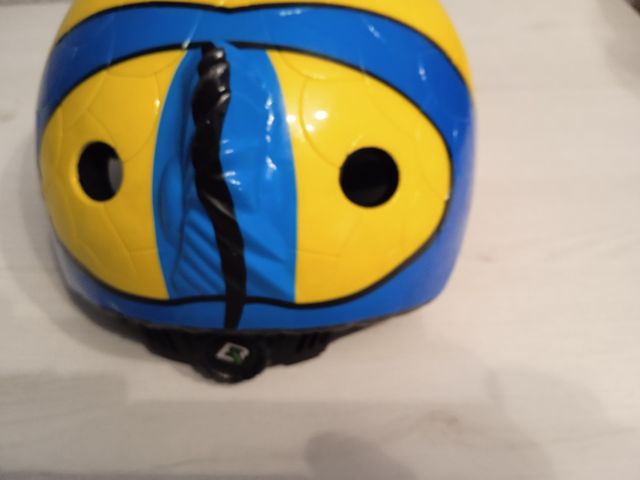 Casco infantil
