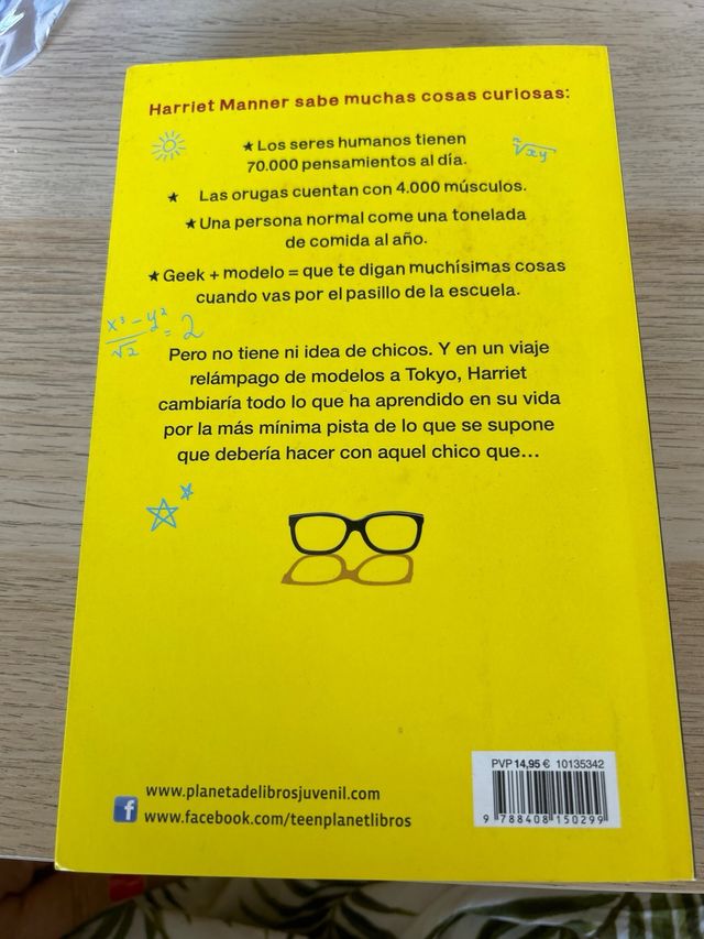 Libro: Modelo inadaptada:¡La friki está de vuelta!
