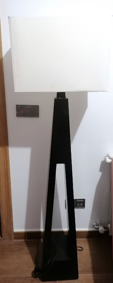 Lámpara de pie para salón