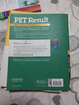 Libro inglés PET