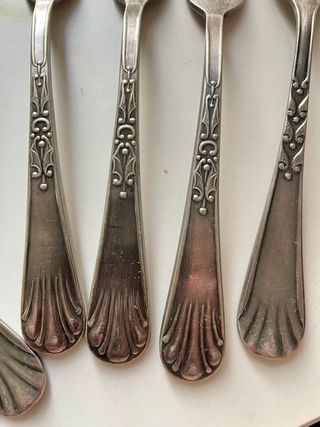 Juego 8+8 cucharas/tenedores alpaca antiguos