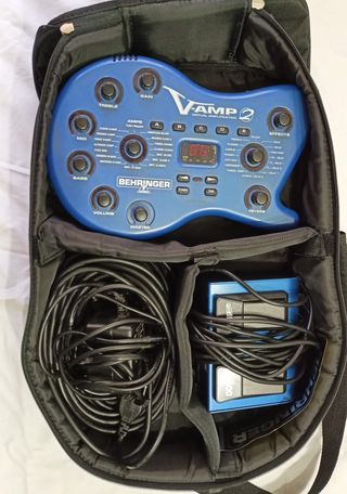 Multiefectos para guitarra V-Amp 2