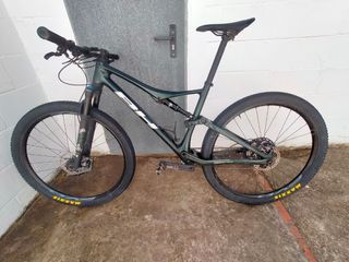 BH LYNX RACE 7.5