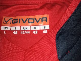 Carpi 1909 Completo calcio, maglia e pantaloncini.