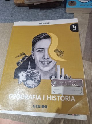 Libros de texto 4t0 Eso científico