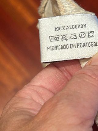 Colcha y cojines para cama de matrimonio