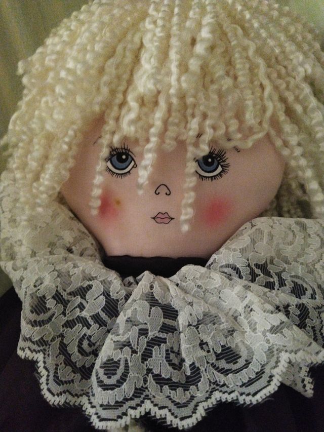 Muñeca Pierrot. Mira 5 fotos.