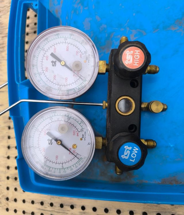 Monometros aire acondicionado