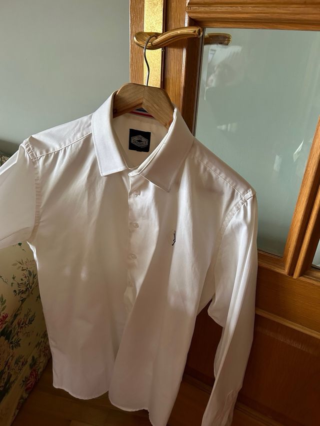 Camisa blanca de algodón