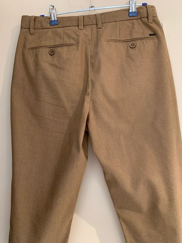 Pantalon de vestir de sprinfield, color tostado