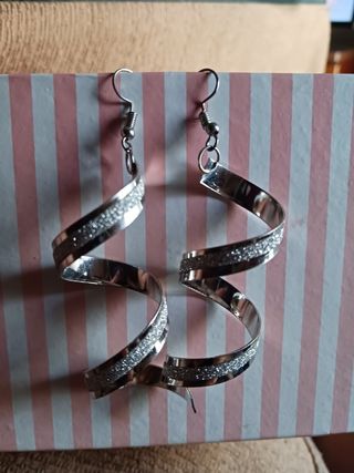 Pendientes con brillo