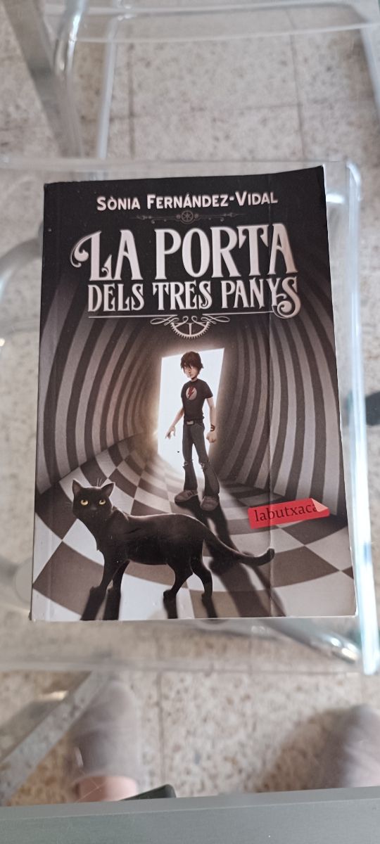 La porta dels tres panys