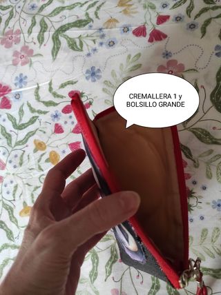 Monedero o bolsito muñeca