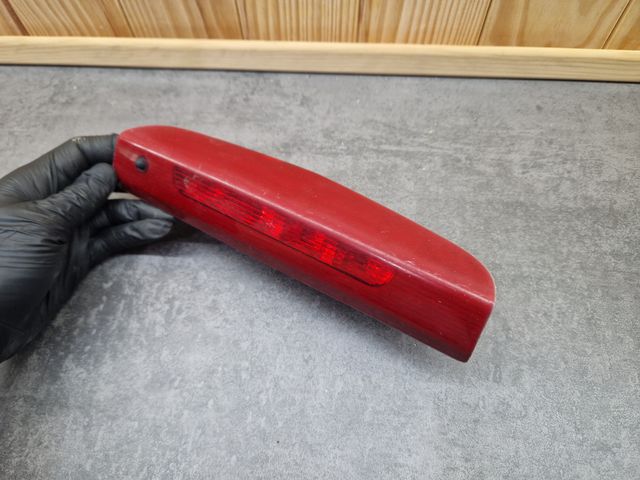 Luz freno opel corsa D