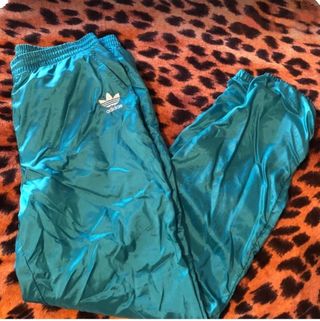 Pantalón Adidas original 