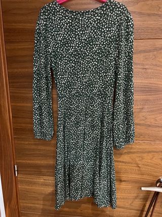 Vestido flores Pull and Bear