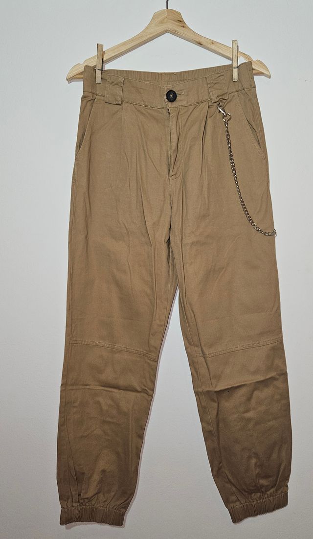 Pantalón color camel