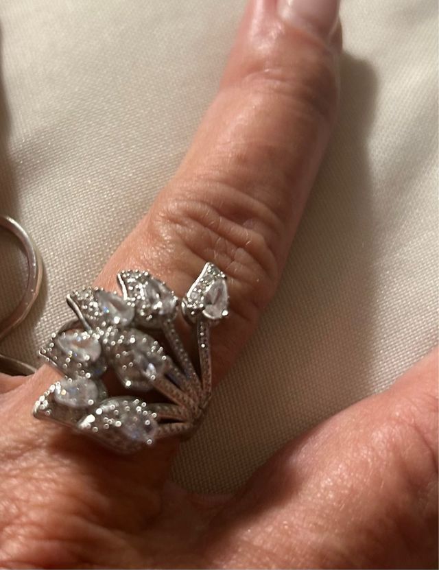 Bellissimo anello art deco argento e zirconi