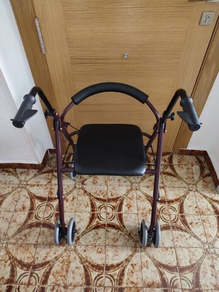 Andador para ancianos