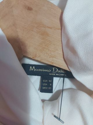 BLUSA NUEVA.MASSIMO DUTTI.TALLA 40.NUEVA