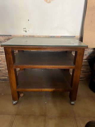 Mesa tv en madera teñida