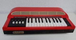 Piano organo key board antiguo