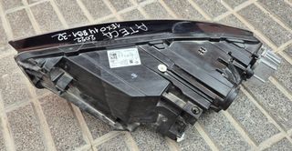 VENDO FARO DERECHO SEAT ATECA 2022