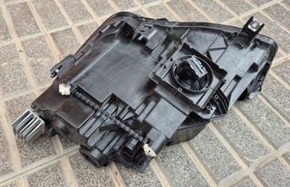 VENDO FARO DERECHO SEAT ATECA 2022