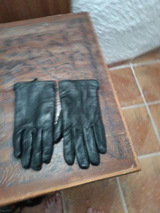 Guantes de piel