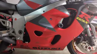Se vende Gsxr 600 srad