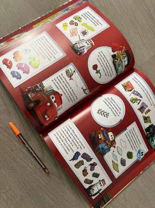 Libro juego XL Disney Pixar Toon Mate el grande