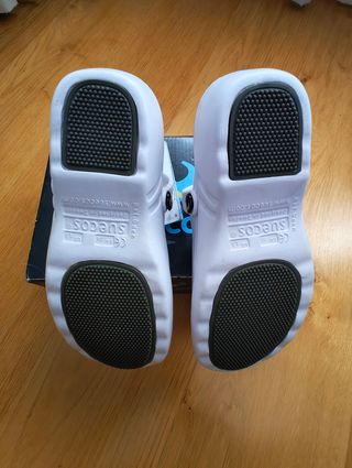 Zuecos sanitarios. Suecos