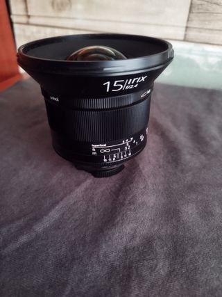 IRIX 15 f/2.4 Blackstone para NIKON