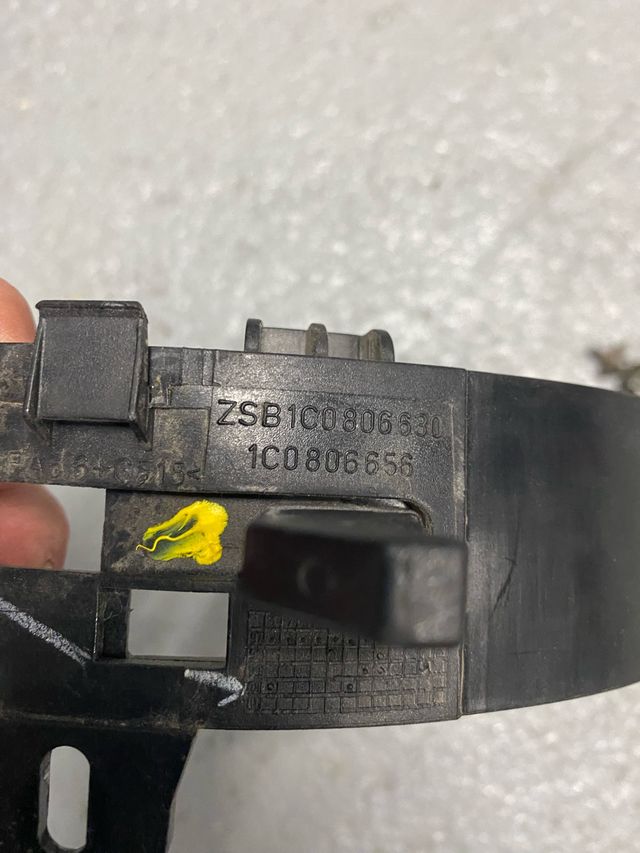 soporte faro new beetle