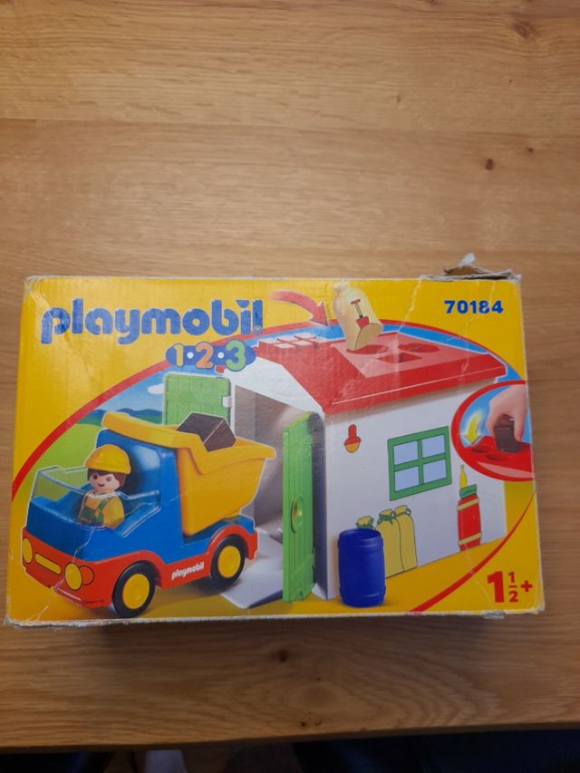 Playmobil 1 2 3 Camión con garage 