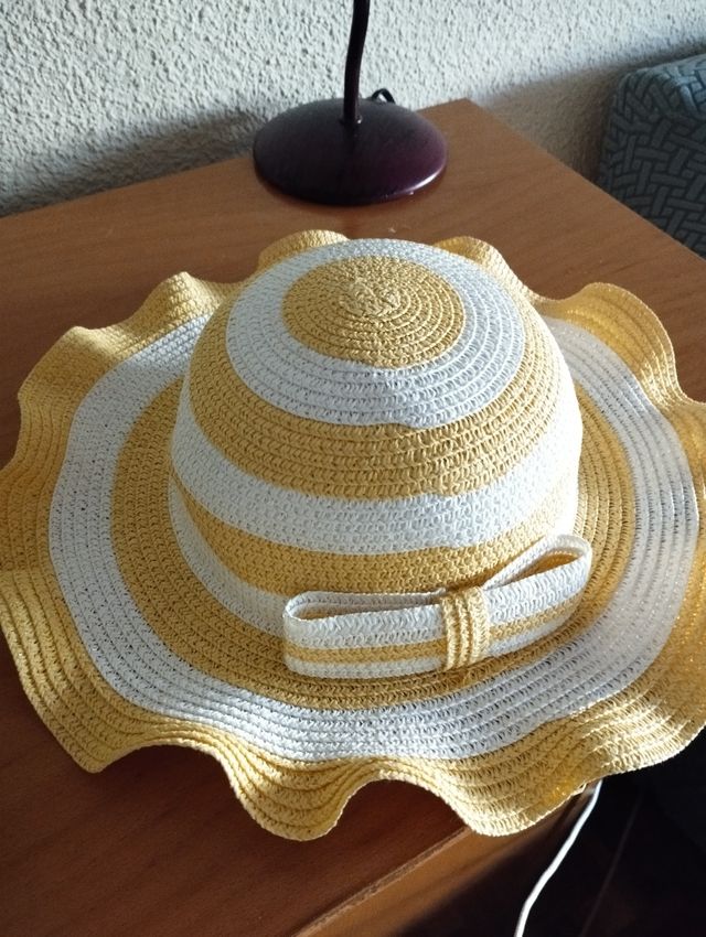 Sombrero niña