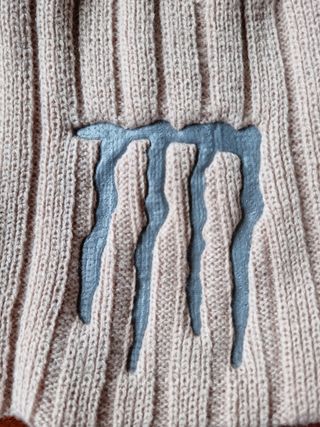 Gorro de lana Monster